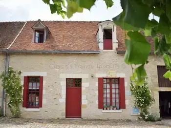 Casa rural en Loches,Gîte de Charme Rénové, Idéal Famille, Centre-Ville, WiFi, Parking Gratuit, Vélo Bienvenue FR-1-381-268 N°832751