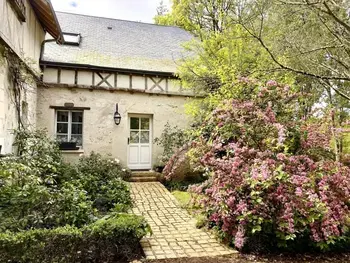 Casa rural en Souvigny de Touraine,Gîte confortable avec parc boisé, activités familiales et équipements modernes près de la Loire FR-1-381-470 N°832786