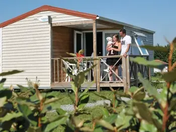 Casa rural en Orist,Mobil-home avec terrasse, piscine, tennis et activités variées à Orist FR-1-360-266 N°832813