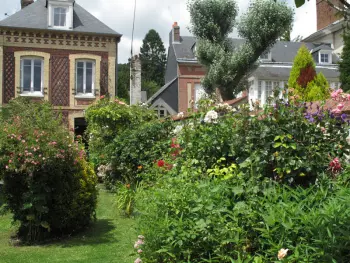 Gite in Villequier,Maison avec jardin, vue sur Seine et cheminée FR-1-441-94 N°832918