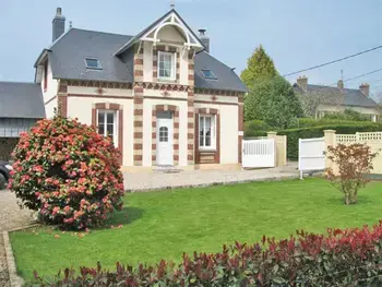 Casa rural en Criquetot l'Esneval,Spacieux gîte familial avec jardin clos, proche commerces et activités, idéal pour visiter la Normandie FR-1-441-190 N°832967