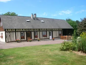 Cottage in Royville,Maison familiale normande avec jardin, cheminée, vélos et jeux pour enfants à 1h de Honfleur et Etretat FR-1-441-199 N°832972