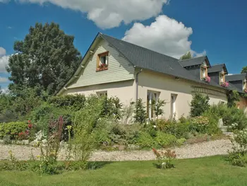 Gite in Vatteville la Rue,Gîte Confortable avec Sauna et Jardin, Près de la Forêt de Brotonne, Idéal pour Familles et Randonnées FR-1-441-364 N°833071