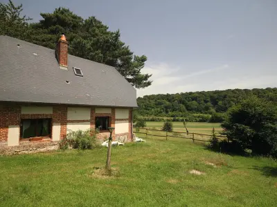 Gite à Campneuseville,Charmante Maison en Campagne avec Jardin, Terrasse et Cheminée près de la Vallée de la Bresle FR-1-441-379 N°833081