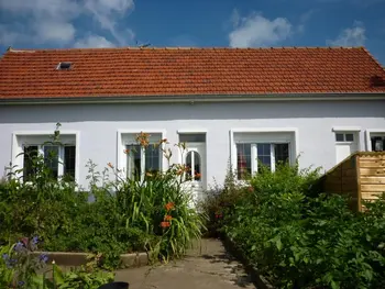 Cottage in Dieppe,Gîte cosy avec jardin clos, près du château de Dieppe, à 15 min de la plage et du centre-ville FR-1-441-388 N°833097