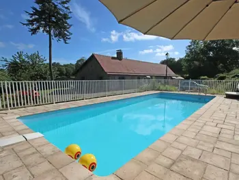 Casa rural en Sainte Honorine la Guillaume,Longère avec Piscine Chauffée, Jardin et Vélos à Dispo FR-1-497-4 N°833477