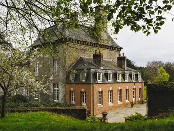 Casa rural en Le Grais,Charmante Maison dans Aile de Château du 18ème avec Jardin et Proximité Étangs, Forêt, Loisirs FR-1-497-13 N°833481