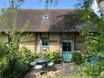 Casa rural en Sainte Opportune,Maison de charme avec jardin luxuriant, près de la Suisse Normande, idéale pour déconnexion totale FR-1-497-35 N°833491