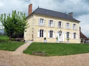 Casa rural en Laleu,Grande maison avec piscine couverte, flipper et charme industriel en pleine campagne FR-1-497-46 N°833495