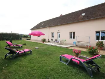 Cottage in La Chapelle Souëf,Maison de campagne avec jardin clos, cheminée et animaux, au cœur du Parc Régional du Perche FR-1-497-91 N°833520