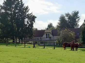 Casa rural en Radon,Gîte cosy avec accès à un camping, étang, VTT, et proche de randonnées et d'Alençon, animaux acceptés FR-1-497-111 N°833561