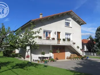 Agriturismo a Lorette,Gîte rénové tout confort avec jardin, proche de l’eau et des commodités, idéal pour familles ! FR-1-496-76 N°833569