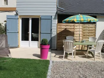 Gite in Avesnes en Bray,Charmant Gîte Normand : T1 avec Terrasse et Jardin, Proche Paris et Dieppe FR-1-441-539 N°833621