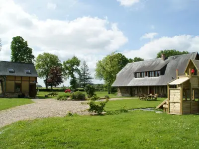 Gite à Fresne le Plan,Maison normande lumineuse avec jardin, terrasse, aire de jeux et ferme laitière à visiter FR-1-441-541 N°833623