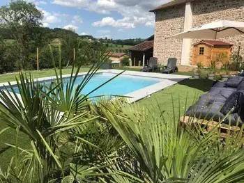 Agriturismo a Belmont de la Loire,Gîtes confortables avec piscine, accueil animaux, cheminée, jardin FR-1-496-140 N°833689