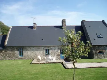 Agriturismo a Blainville sur Mer,Maison en pierre de plain-pied avec jardin clos, vélos et plage à proximité FR-1-362-851 N°833723