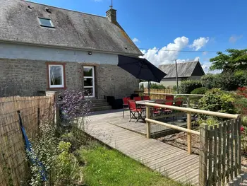 Gîte in Le Val Saint Père,Maison familiale près de la baie du Mont Saint-Michel avec terrasse, jardin et équipements pour enfants FR-1-362-854 N°833726