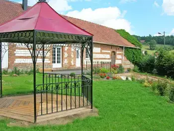 Agriturismo a Saint Pierre en Val,Gîte Authentique 17ème Siècle avec Cheminée, Jardin et Proche Plages - 3 Chambres, Parking Privé FR-1-441-616 N°833734