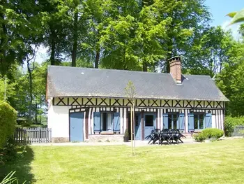 Casa rural en Ermenouville,Charmante maison normande avec jardin, cheminée et garage, proche plages et loisirs, animaux acceptés FR-1-441-635 N°833745