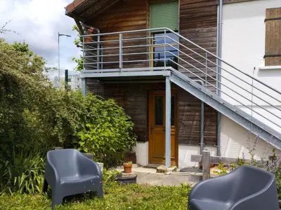 Appartement à Les Noës prés Troyes,Charmant appartement avec jardin près de Troyes, tout confort, idéal pour séjours touristiques ou pro FR-1-543-6 N°965284