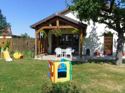 Gite à Rouilly Sacey,Maison indépendante avec jardin, à proximité de Troyes et des Lacs, idéale pour familles et activités extérieures FR-1-543-46 N°833965