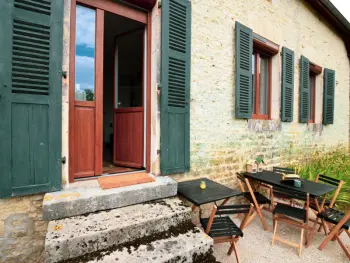 Gite à Celles sur Ource,Maison de campagne avec jardin bio, proche de Troyes, idéale pour découvrir nature et vignobles. FR-1-543-199 N°834085