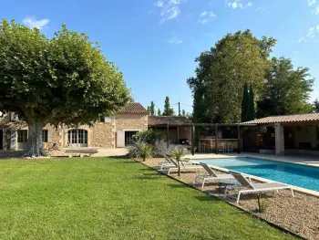 Maison à Eygalières,Magnifique Mas Provençal avec Piscine à Eygalières - 19 Couchages, 8 Chambres, Billard, et Plus ! FR-1-599-3 N°834151