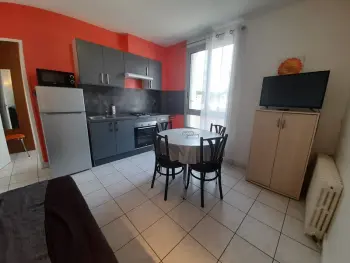 Appartement in La Roche Posay,T2 Centre-ville La Roche-Posay, proche Thermes, Wi-Fi, laverie FR-1-541-79 N°887368