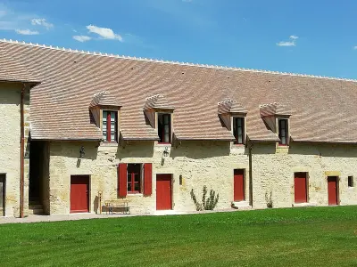 Gite à Ainay le Vieil, Gîte familial au calme avec parc et jardin, pour 8 personnes, près d’un château historique FR-1-586-15 N°834742 - Photo 0