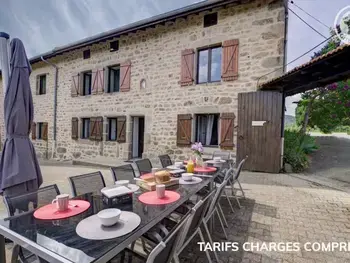 Gîte in Chalmazel Jeansagnière,Gîte en pierre rénové avec jardin et WiFi à Chalmazel-Jeansagnière FR-1-496-253 N°834832