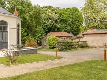 Gite in Saint Sébastien sur Loire,Gîte de Charme avec Jardin Privé près de Nantes, Accès Facile, Équipé Tout Confort FR-1-306-812 N°834881