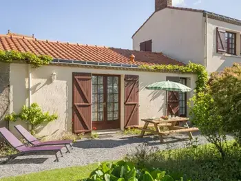 Gîte in Rouans,Gîte au calme avec terrasse, barbecues, wifi, à 20 min de Nantes et la mer, animaux acceptés FR-1-306-830 N°834893