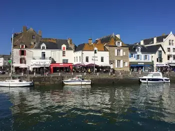 Wohnung in Le Croisic,Charmant gîte au rez-de-chaussée avec cour fleurie, centre historique du Croisic, plage à 900m FR-1-306-916 N°859152