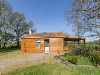 Gîte in Frossay,Gîte champêtre rénové avec terrasse & équipements, proche Pornic - animaux acceptés FR-1-306-1027 N°834967