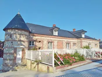 Cottage in Veules les Roses,Charmant Gîte Rénové à 200m de la Mer, Terrasse, Jardin, Parking Privé - Veules-les-Roses FR-1-441-341 N°888092