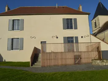 Casa rural en Lingé,Presbytère écorénové avec terrasse et vue sur étang, proche Parc Naturel Régional de la Brenne FR-1-591-180 N°838729