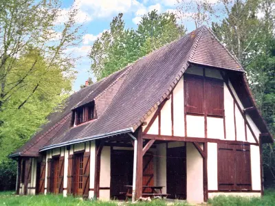 Gite à Authon du Perche,Maison de charme en pleine nature avec étang de pêche, proche d'Authon-du-Perche, animaux admis. FR-1-581-1 N°838837