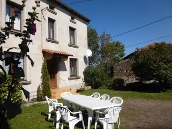 Gite in Solignac sur Loire,Gîte familial paisible, proche Gorges de la Loire, avec cour fermée, 3 chambres, équipements bébé FR-1-582-116 N°838876