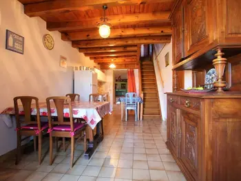 Gite in Lantriac,Gîte confortable en hameau calme près du Puy en Velay – 2 chambres, équipement bébé, terrain fermé FR-1-582-141 N°838886