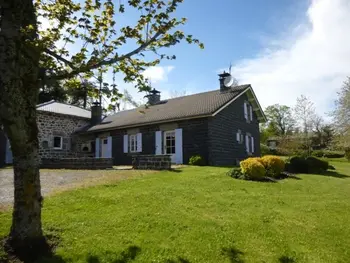 Gîte in Araules,Maison en forêt avec terrasse, jeux pour enfants et cheminée, près du Pic du Lizieux et du Lac bleu FR-1-582-235 N°838919