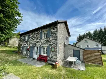 Gîte in Araules,Maison de charme en pierres avec jardin, cheminées et jeux pour enfants, proche forêt du Meygal FR-1-582-245 N°838925