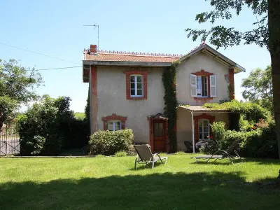 Gite à Bournoncle Saint Pierre,Maison de charme avec grand parc pour des vacances en famille au cœur de l'Auvergne FR-1-582-278 N°838938