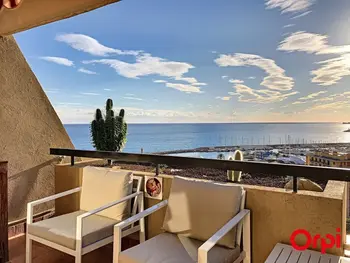 Appartement in Menton,Splendide 2 pièces climatisé avec piscine et garage privé FR-1-647-6 N°888241