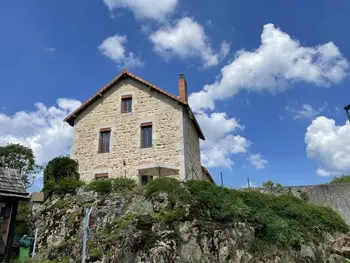 Casa rural en La Chabanne,Maison rénovée avec jardin, BBQ, animaux acceptés FR-1-489-341 N°840968