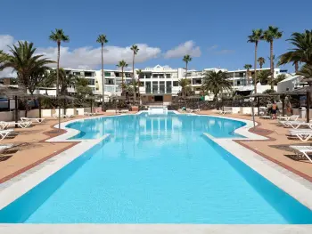 Appartement à Costa Teguise,Suite Confort avec Piscine Partagée à Costa Teguise, proche Plage ES-163-55 N°893484