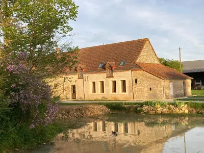 Gite à Étrechet,Maison Berrichonne avec Jardin et Fibre - 4 Chambres, Accessible PMR, Accueil Cavaliers FR-1-591-346 N°845478