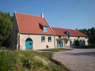 Gite à Quaëdypre, Gîte familial spacieux avec jardin privatif, proche mer, équipements bébé, ping-pong, cheminée FR-1-510-171 N°846684 - Photo 0