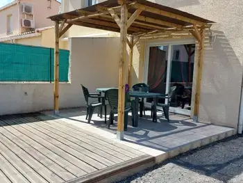 Huisje in Marseillan Plage,Maison climatisée en duplex, 2 chambres, terrasse, garage à 250m de la plage FR-1-326-754 N°846719