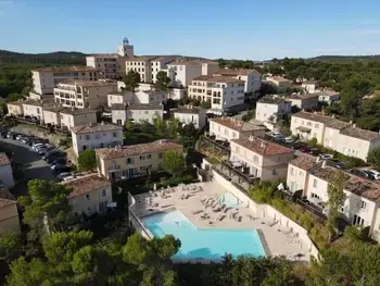 Casa en Mallemort,Maison de Vacances en Provence avec Piscine, Golf à Proximité, Fibre et Linge Haut de Gamme FR-1-658-9 N°846727