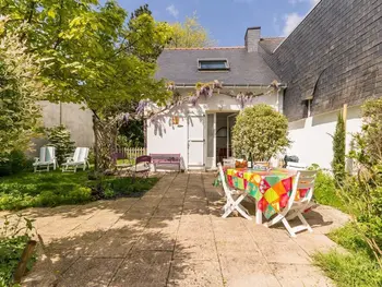 Gîte in Blain,Gîte rénové calme avec jardin fleuri, à proximité du canal de Nantes à Brest et de la forêt du Gâvre FR-1-306-1007 N°849171